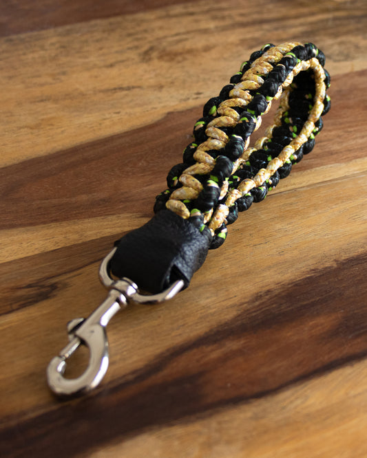 Macrame Short Leash | Black & Gold