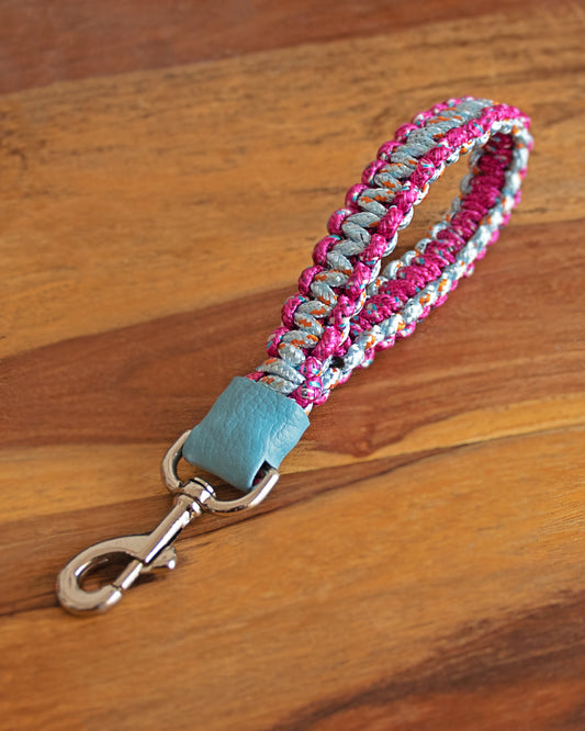 Macrame Short Leash | Pink & Ice